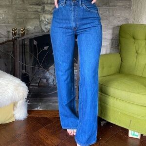 Ultra Rare 1980s Levi’s bareback Cursive logo